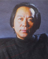艺术家霍春阳照片